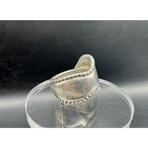 Wm Rogers Spoon Ring Size 7 Vintage Scroll Work Chunky Artisan Boho Silver Plate - Picture 3 of 7